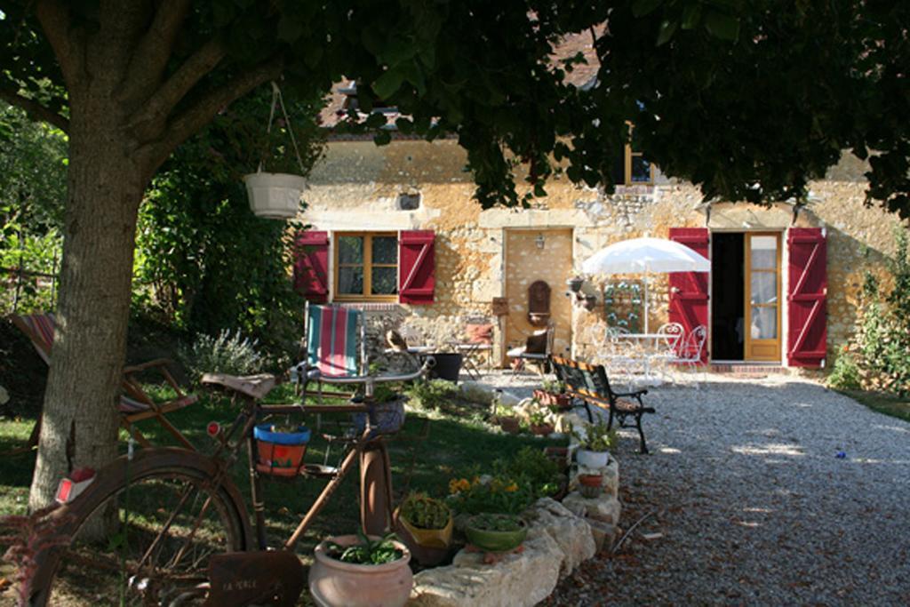 Chambre D'Hotes Du Domaine De La Haute Poignandiere Saint-Germain-de-la-Coudre Exterior photo